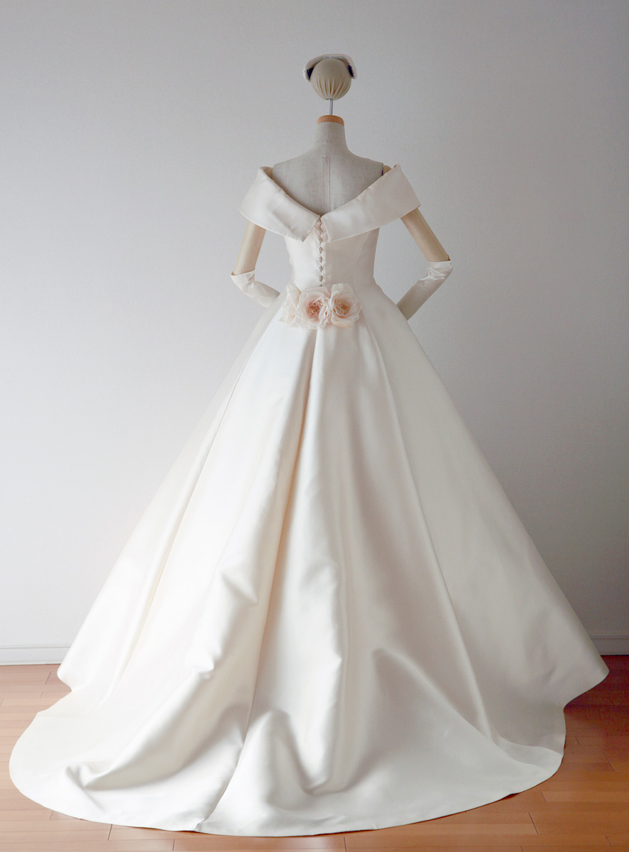 ローブ・ドゥ・マリエ セツコ アオキ | Dresses | 肩ありドレス